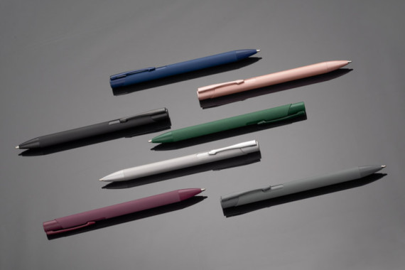 Kuličkové pero SOT