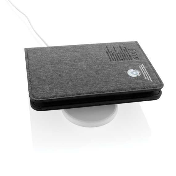 Cestovní peněženka s lokátorem Travelfinder z RCS polyesteru