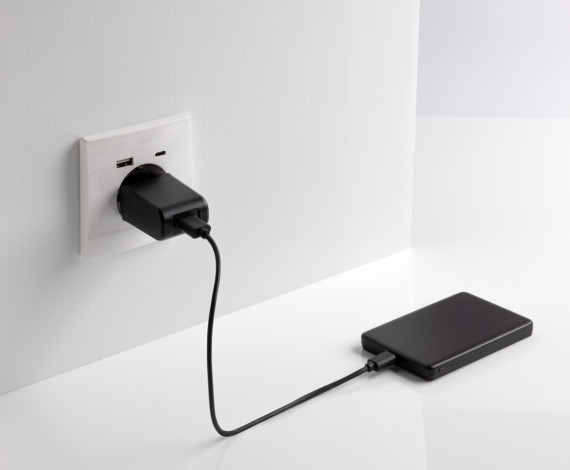 Magnetická powerbanka Orion 5000mAh 5W z RCS hliníku