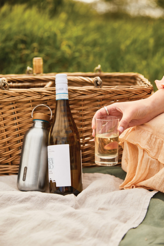 Ocelová láhev na vodu 600ml Black+Blum