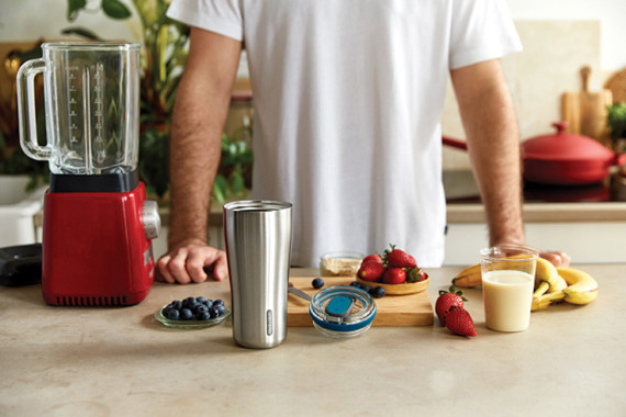 Cestovní nerezový termo hrnek 600ml Black+Blum