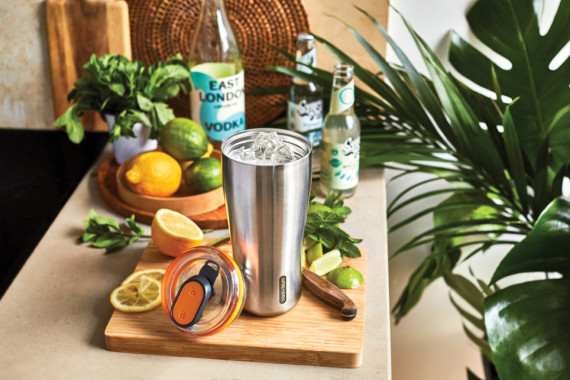 Cestovní nerezový termo hrnek 600ml Black+Blum