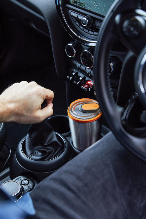 Cestovní nerezový termo hrnek 600ml Black+Blum