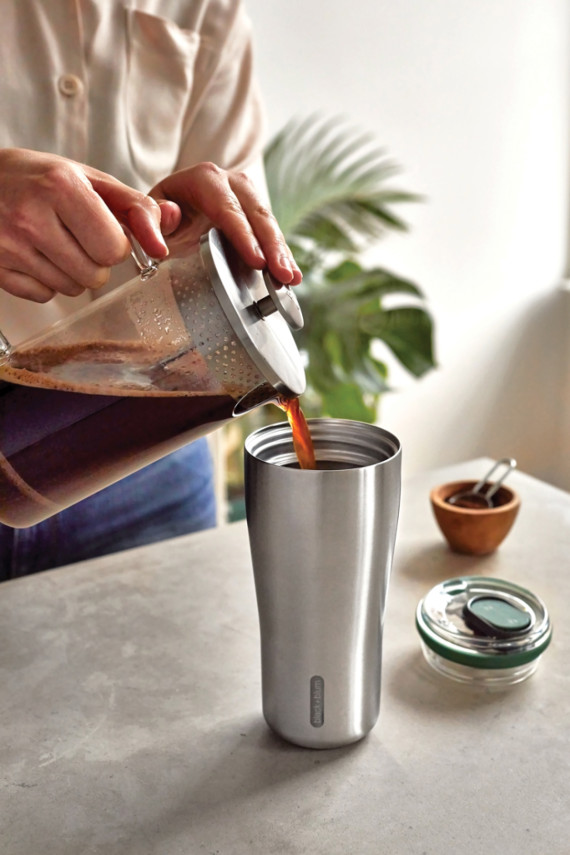 Cestovní nerezový termo hrnek 600ml Black+Blum