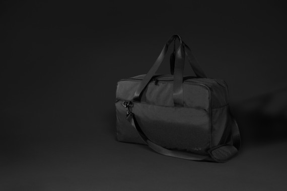 Víkendová taška na 15,6" notebook Swiss Peak z RPET AWARE™