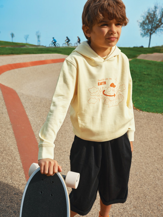 Dětská mikina s bočními kapsami IQONIQ Yengo z rec. bavlny