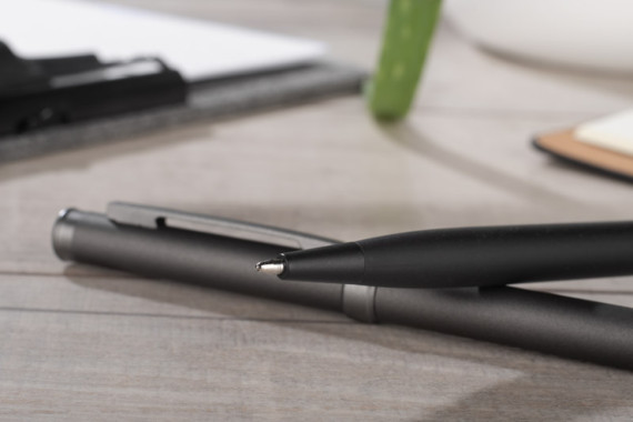 Kuličkové pero TASI