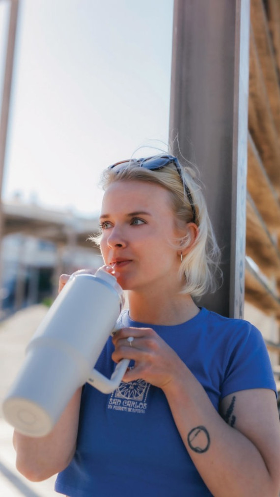 Termohrnek 1200ml Peakflow z RCS recykl. nerezové oceli