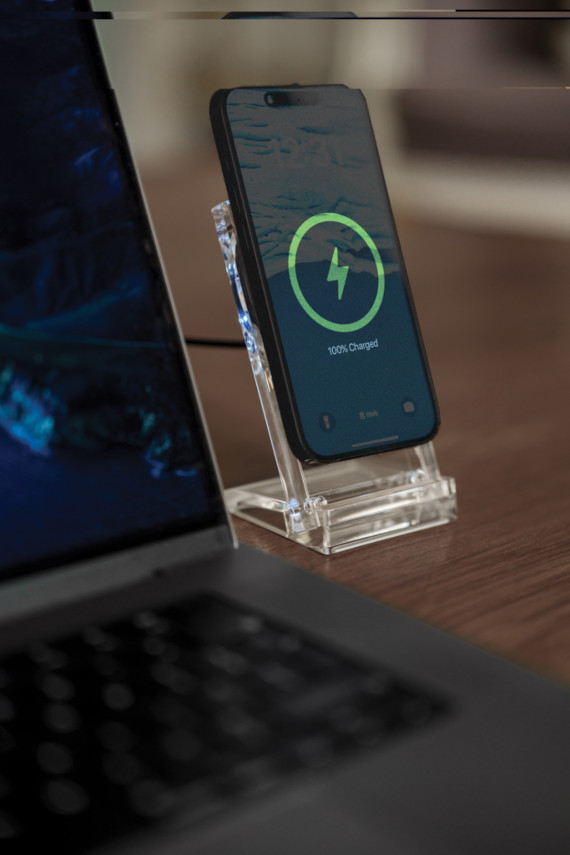 Magnetický bezdrátový nabíjecí stojan Magcharge 15W