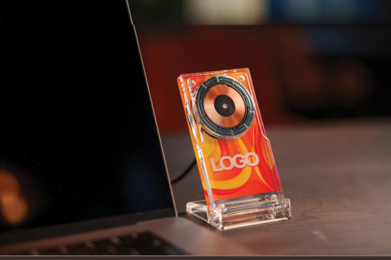 Magnetický bezdrátový nabíjecí stojan Magcharge 15W