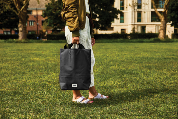 Izolovaná/chladící taška 16l Black+Blum