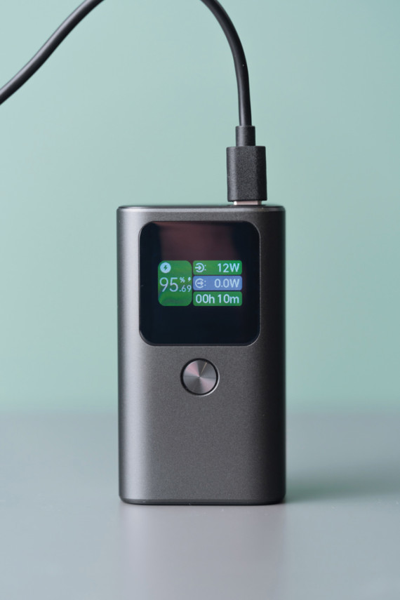 Kapesní powerbanka 10 000 mAh 55W Urban Vitamin Campbell