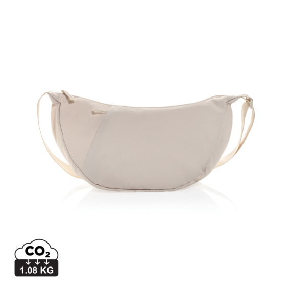 Crossbody Crescent XL z RPET AWARE™  ve tvaru půlměsíce