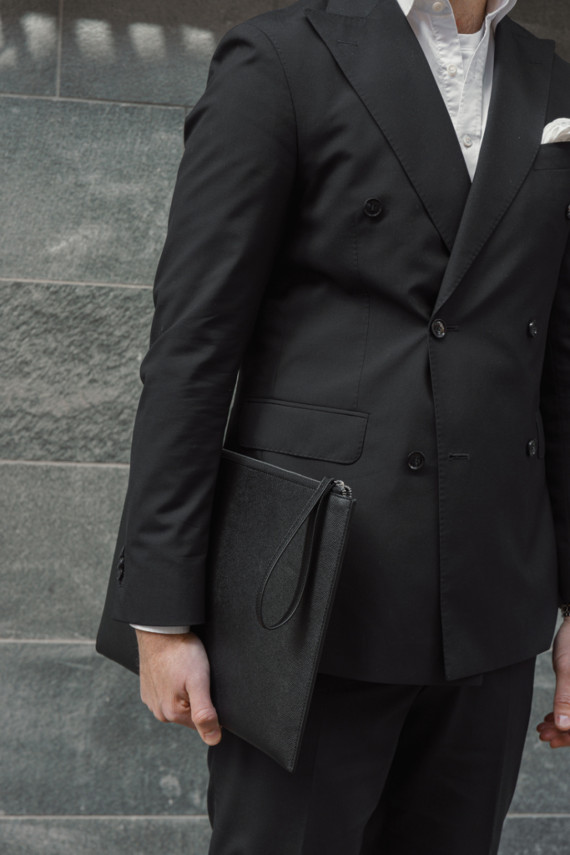 Pouzdro VINGA Bermond na 16" notebook z RCS